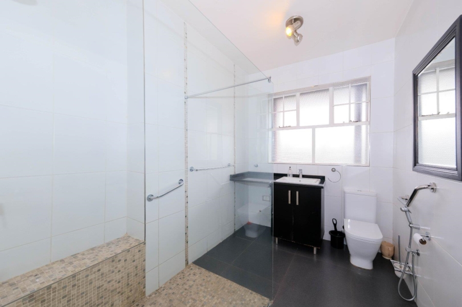 2 Bedroom Property for Sale in Killarney Gauteng