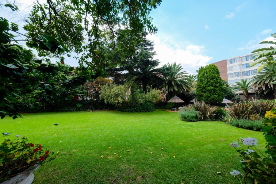 2 Bedroom Property for Sale in Killarney Gauteng