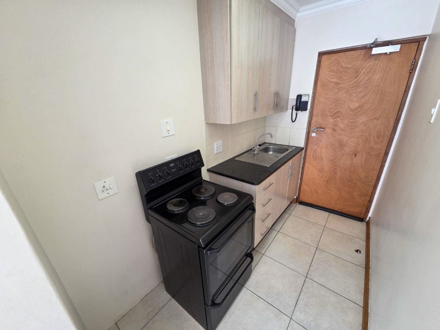 To Let 1 Bedroom Property for Rent in Hillcrest Gauteng