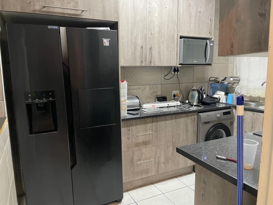 2 Bedroom Property for Sale in Florida Gauteng