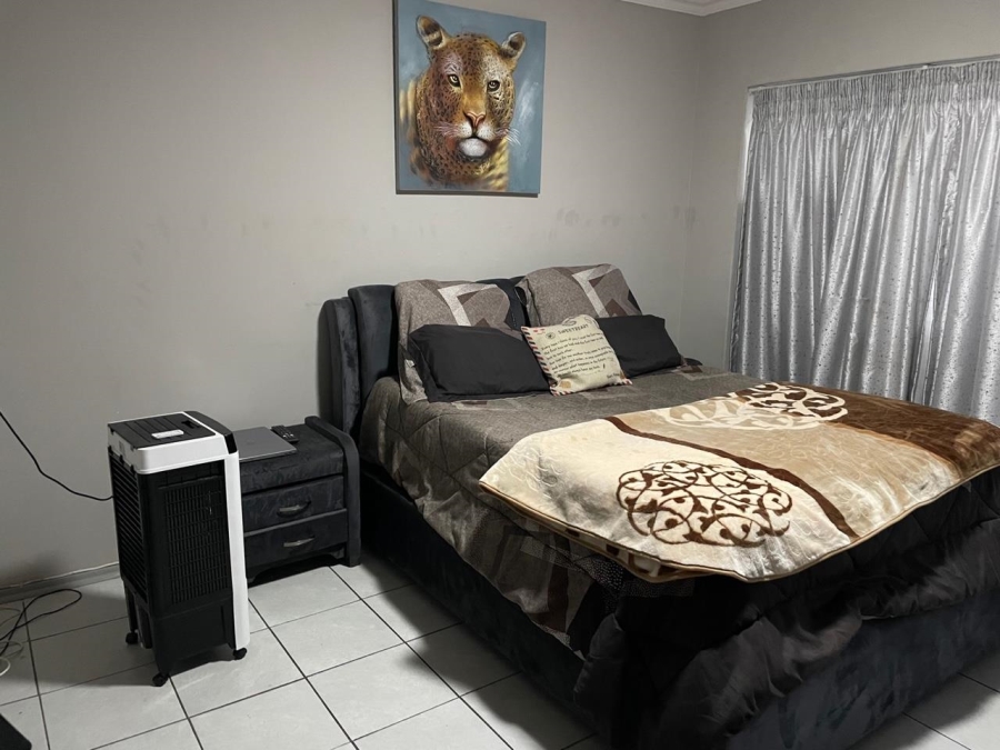 2 Bedroom Property for Sale in Florida Gauteng