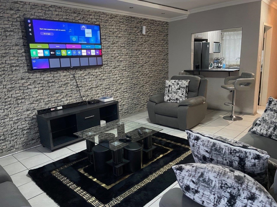2 Bedroom Property for Sale in Florida Gauteng
