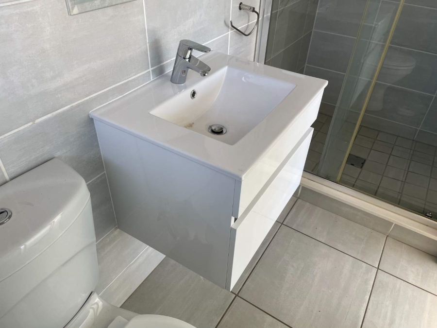 To Let 1 Bedroom Property for Rent in Midrand Gauteng