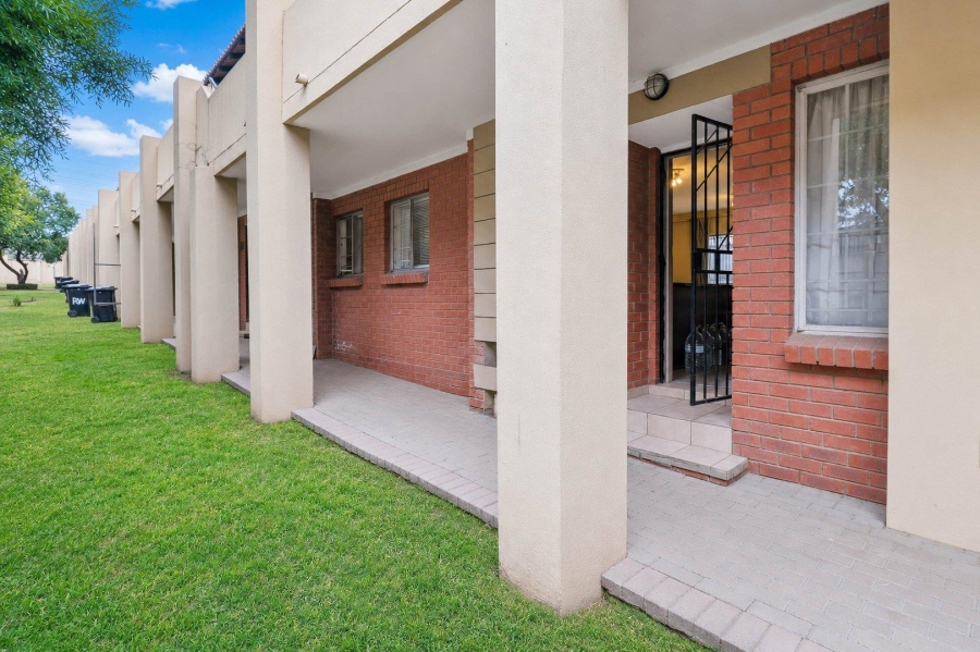 3 Bedroom Property for Sale in Noordwyk Gauteng
