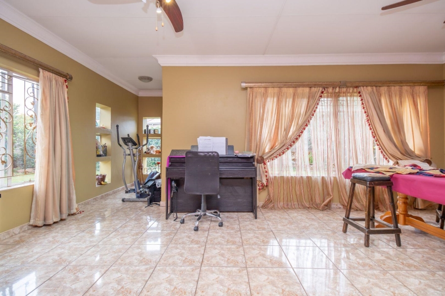 3 Bedroom Property for Sale in Lyttelton Manor Gauteng