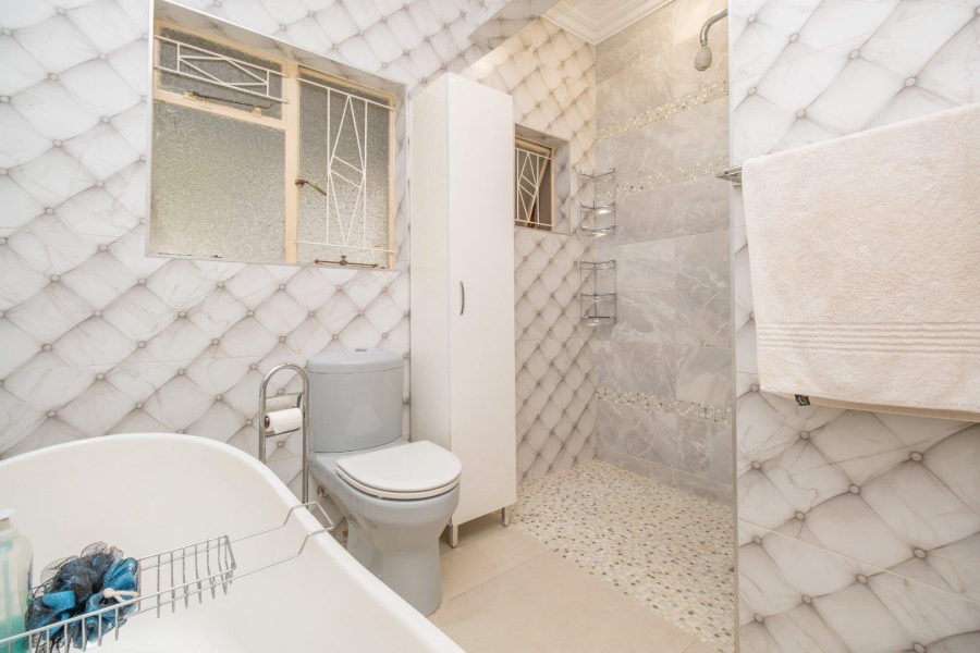 3 Bedroom Property for Sale in Lyttelton Manor Gauteng
