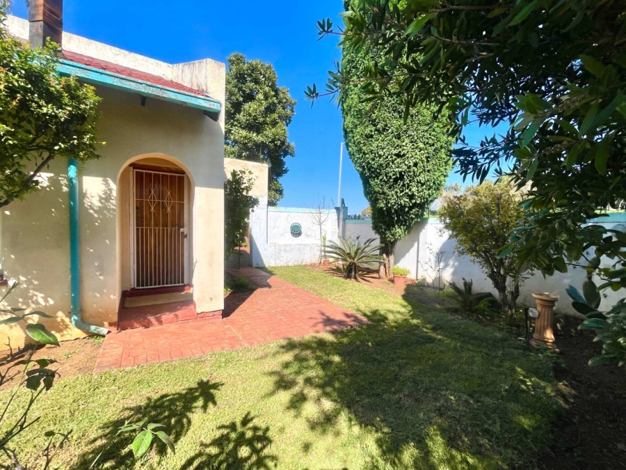 3 Bedroom Property for Sale in Garsfontein Gauteng