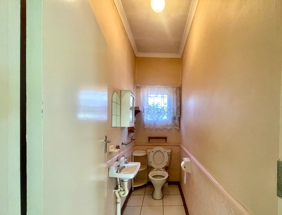 3 Bedroom Property for Sale in Garsfontein Gauteng