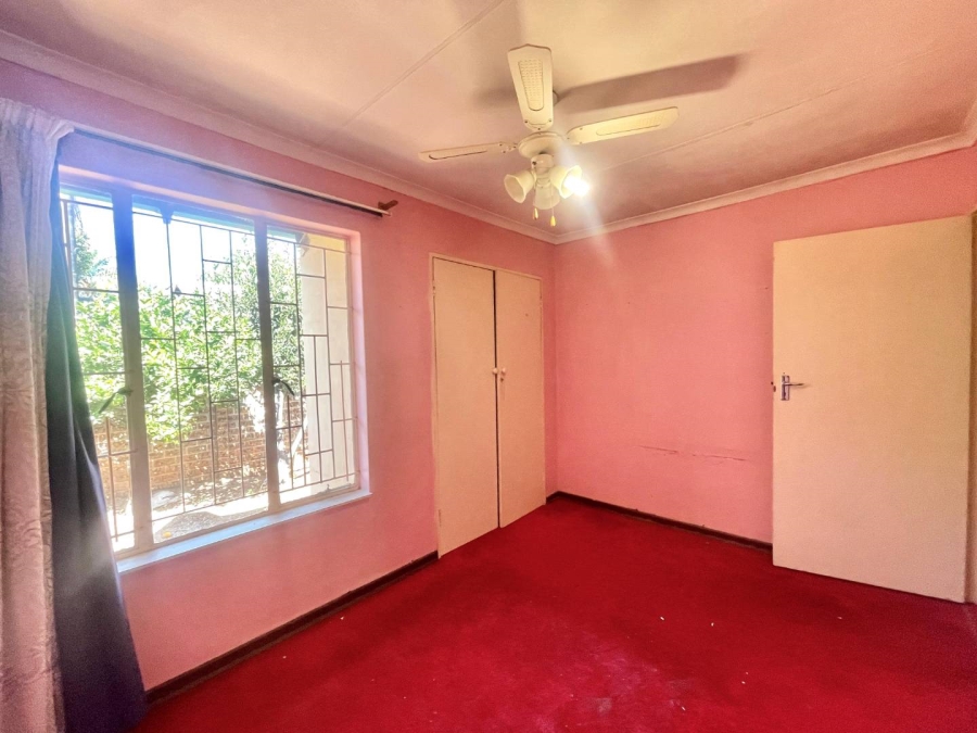 3 Bedroom Property for Sale in Garsfontein Gauteng