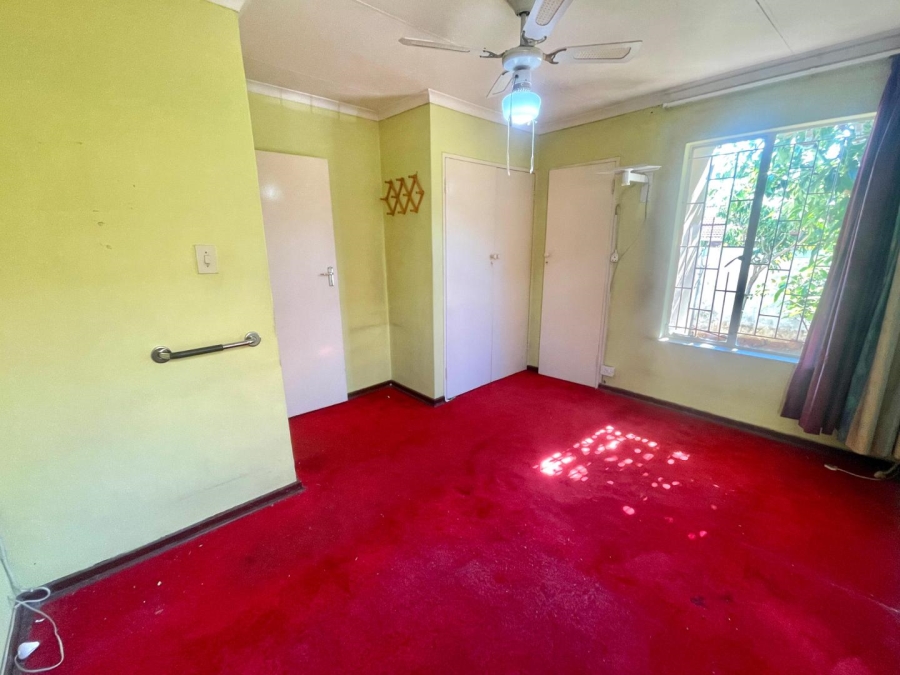 3 Bedroom Property for Sale in Garsfontein Gauteng