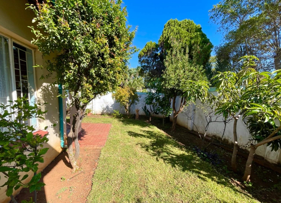 3 Bedroom Property for Sale in Garsfontein Gauteng