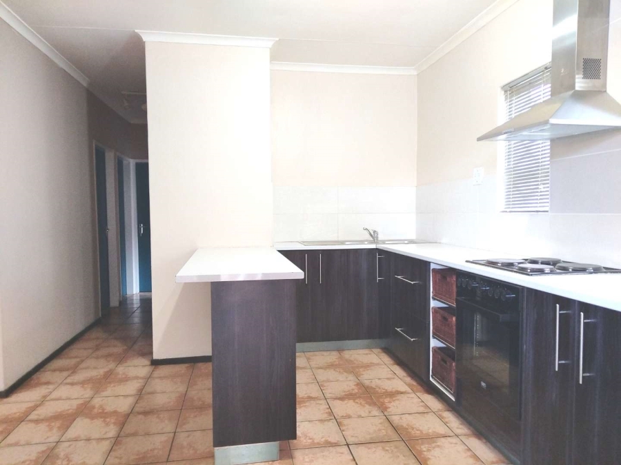To Let 3 Bedroom Property for Rent in Sharon Park Gauteng