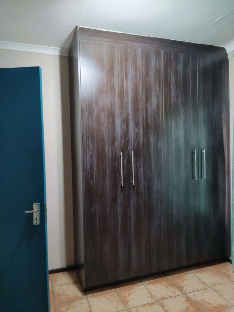 To Let 3 Bedroom Property for Rent in Sharon Park Gauteng