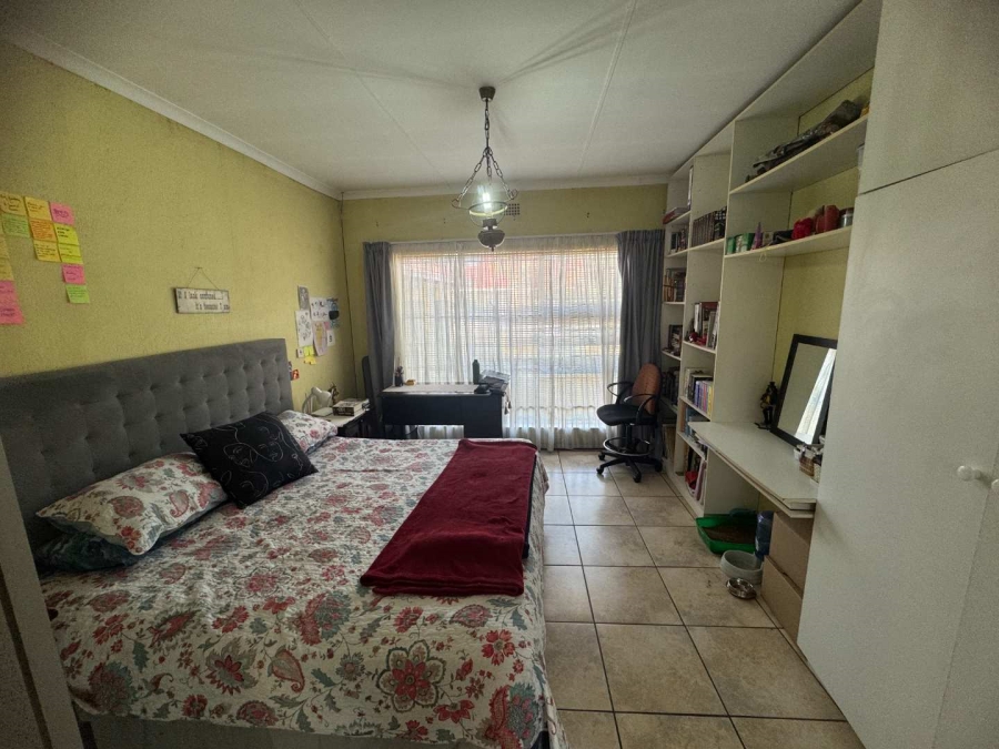 4 Bedroom Property for Sale in Randhart Gauteng