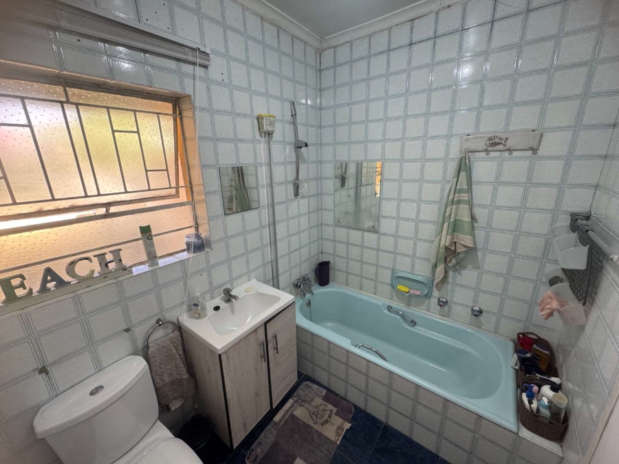 4 Bedroom Property for Sale in Randhart Gauteng