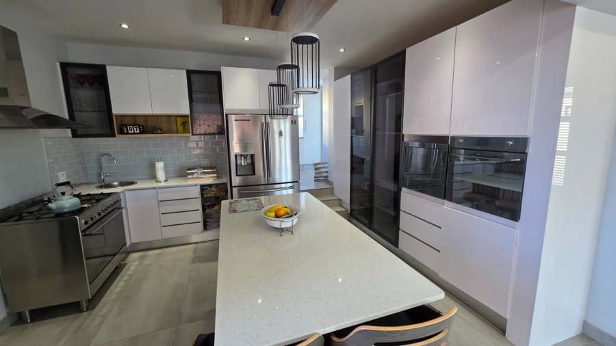 4 Bedroom Property for Sale in The Hills Game Reserve Estate Gauteng