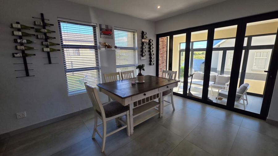 4 Bedroom Property for Sale in The Hills Game Reserve Estate Gauteng