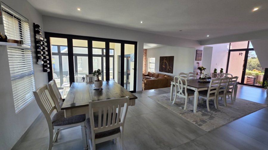 4 Bedroom Property for Sale in The Hills Game Reserve Estate Gauteng
