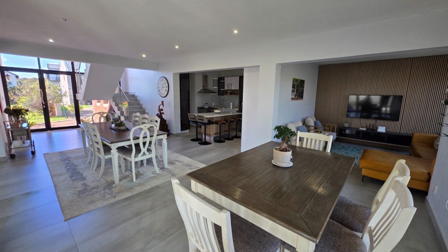 4 Bedroom Property for Sale in The Hills Game Reserve Estate Gauteng