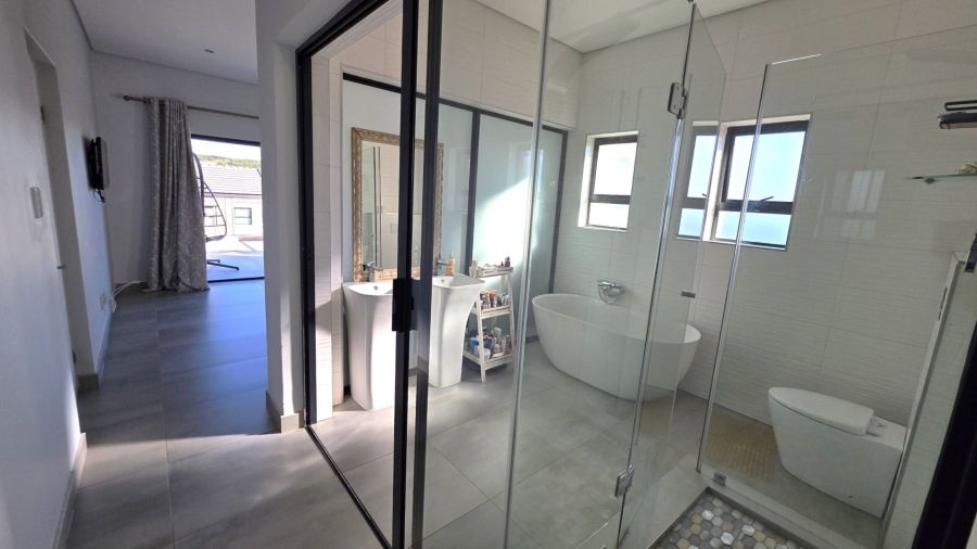 4 Bedroom Property for Sale in The Hills Game Reserve Estate Gauteng