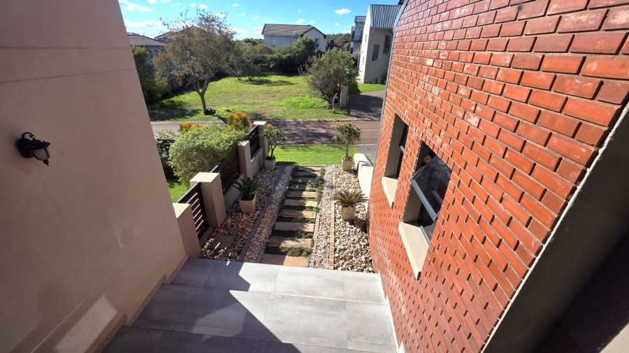4 Bedroom Property for Sale in The Hills Game Reserve Estate Gauteng