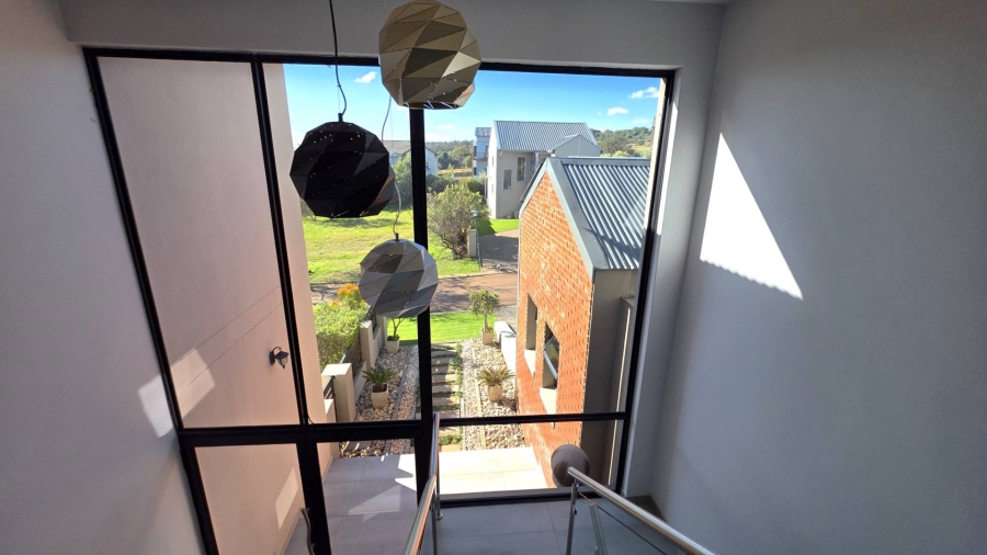 4 Bedroom Property for Sale in The Hills Game Reserve Estate Gauteng