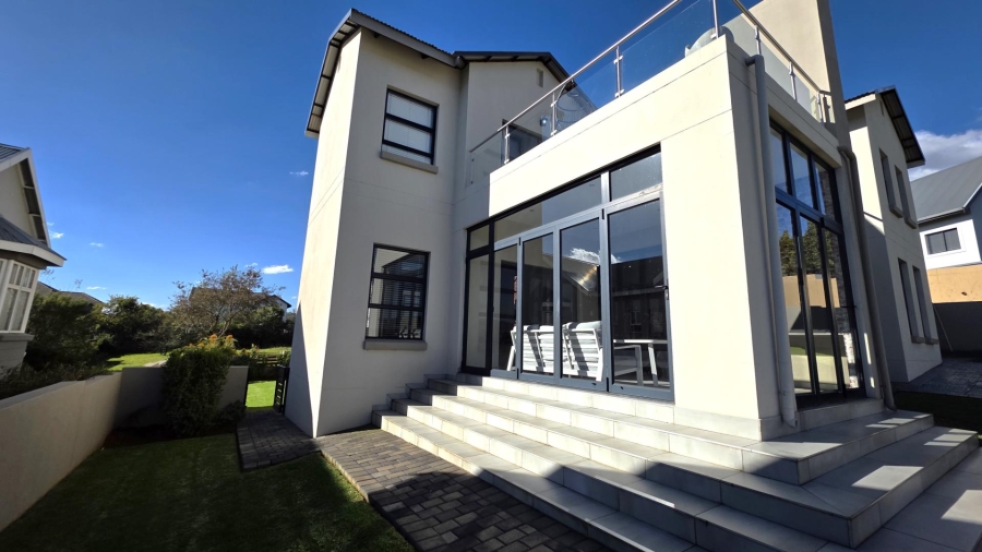 4 Bedroom Property for Sale in The Hills Game Reserve Estate Gauteng