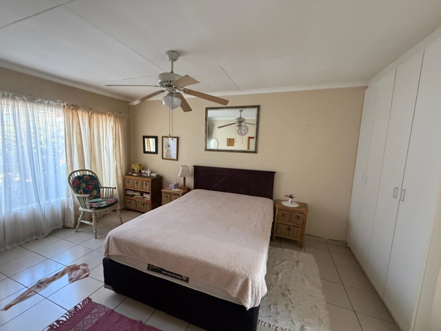 1 Bedroom Property for Sale in Noordheuwel Gauteng