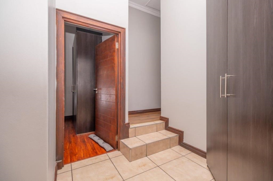 3 Bedroom Property for Sale in Midlands Estate Gauteng