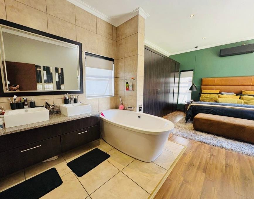 3 Bedroom Property for Sale in Midlands Estate Gauteng