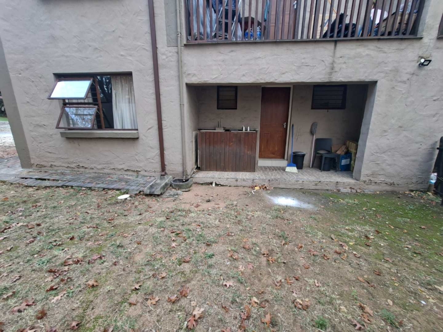2 Bedroom Property for Sale in Buccleuch Gauteng
