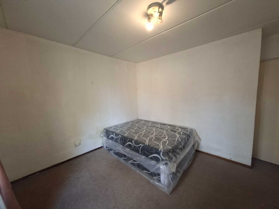 2 Bedroom Property for Sale in Buccleuch Gauteng