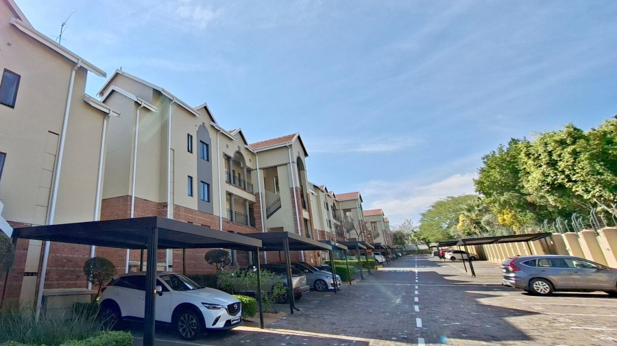 1 Bedroom Property for Sale in Bryanston Gauteng