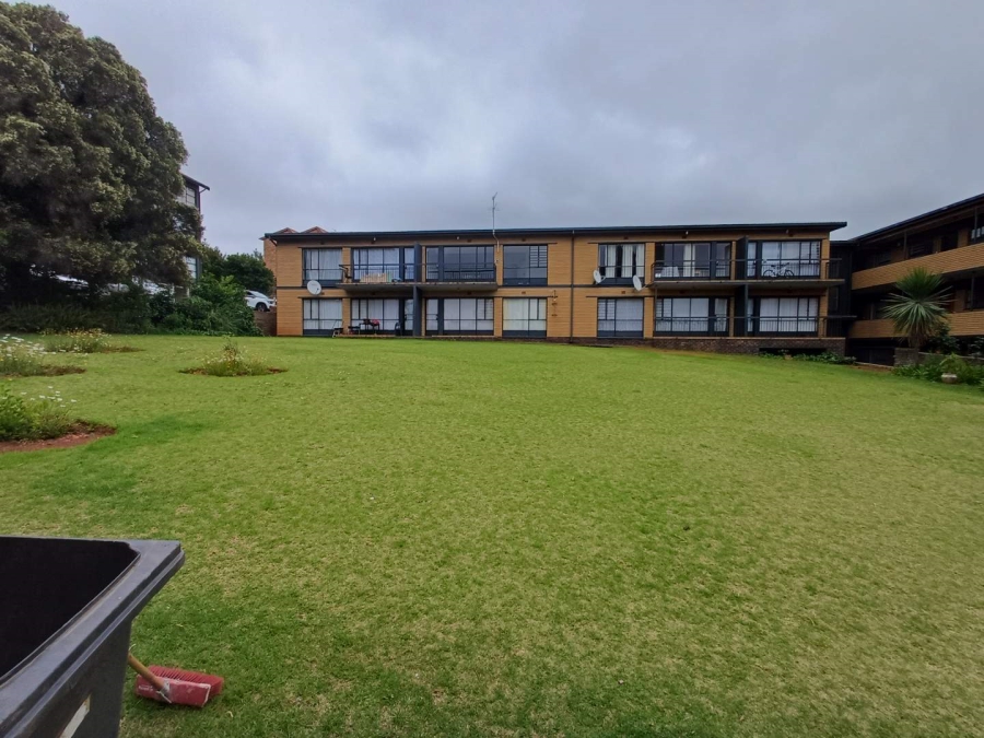 To Let 2 Bedroom Property for Rent in Kloofendal Gauteng