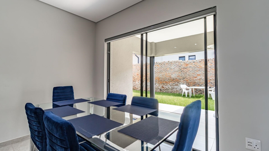 To Let 2 Bedroom Property for Rent in Carlswald Gauteng