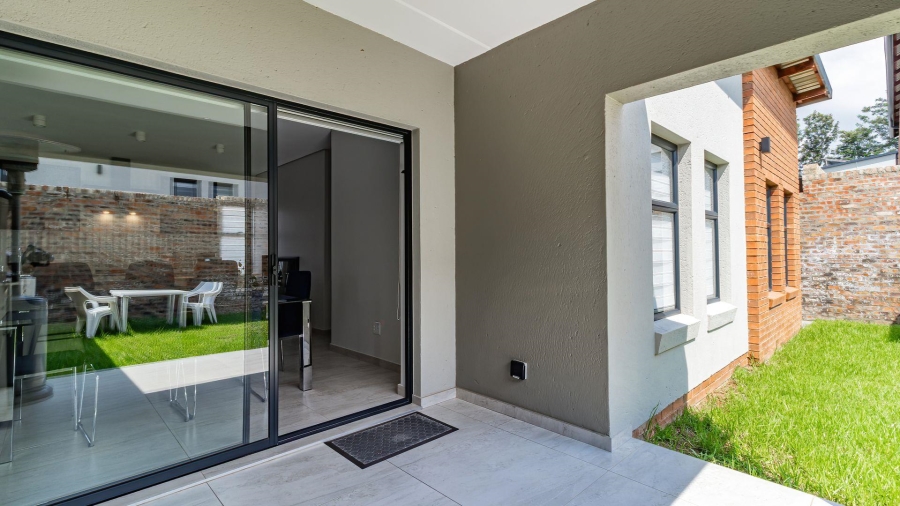To Let 2 Bedroom Property for Rent in Carlswald Gauteng