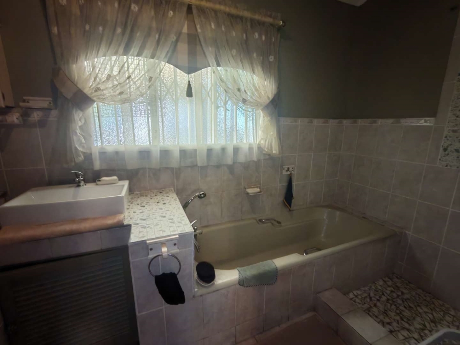 3 Bedroom Property for Sale in Valhalla Gauteng