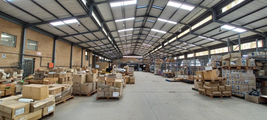 To Let Commercial Property for Rent in Meadowdale Gauteng
