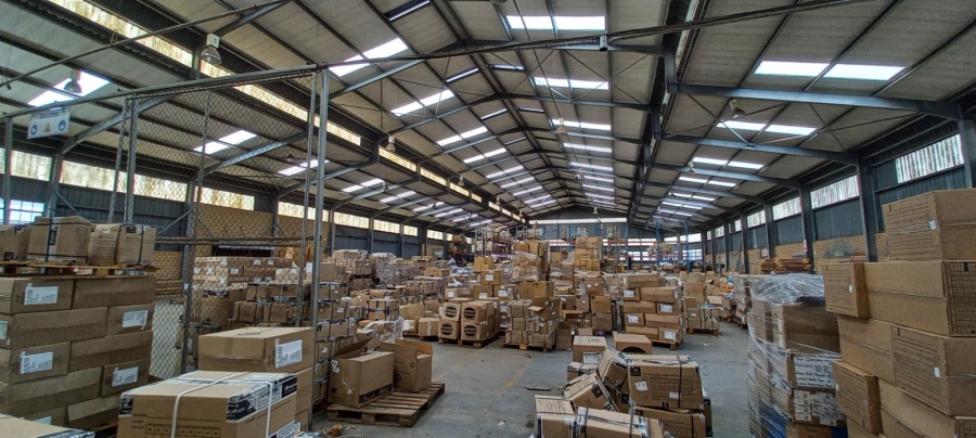 To Let Commercial Property for Rent in Meadowdale Gauteng