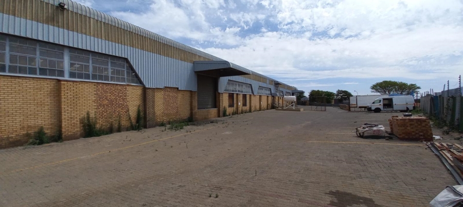 To Let Commercial Property for Rent in Meadowdale Gauteng