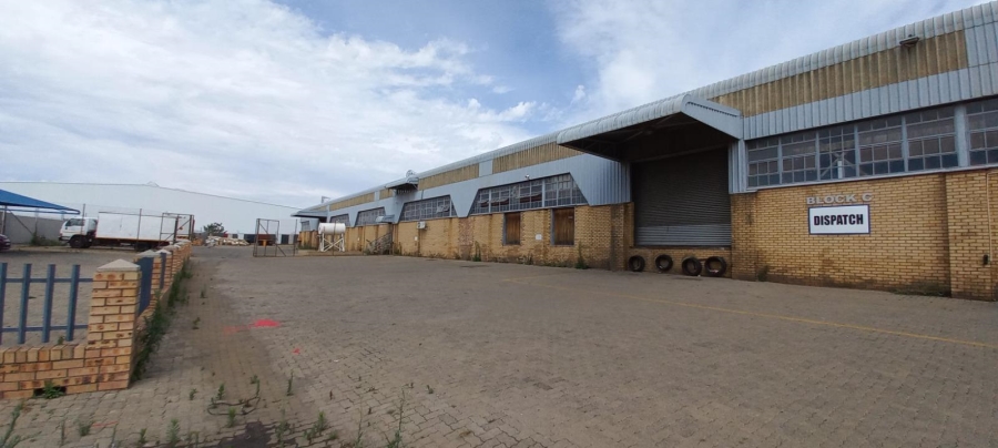 To Let Commercial Property for Rent in Meadowdale Gauteng
