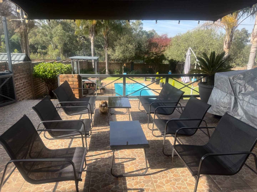 4 Bedroom Property for Sale in Van Riebeeck Park Gauteng