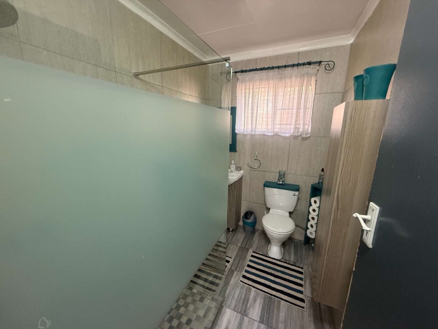 4 Bedroom Property for Sale in Van Riebeeck Park Gauteng