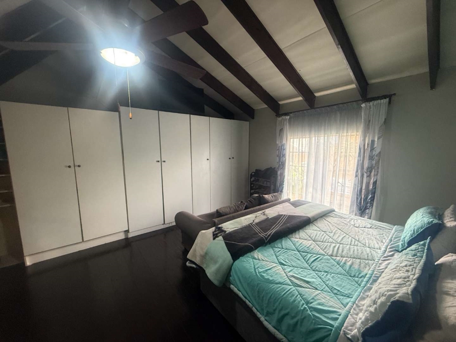 4 Bedroom Property for Sale in Van Riebeeck Park Gauteng