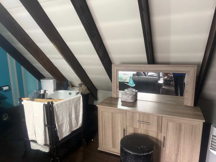 4 Bedroom Property for Sale in Van Riebeeck Park Gauteng