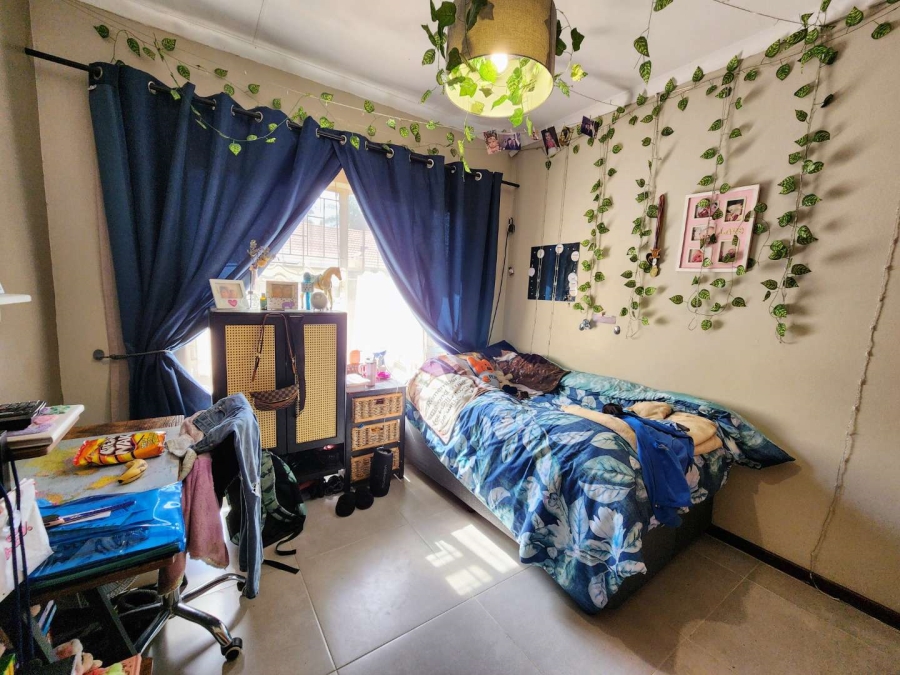 4 Bedroom Property for Sale in Roseville Gauteng