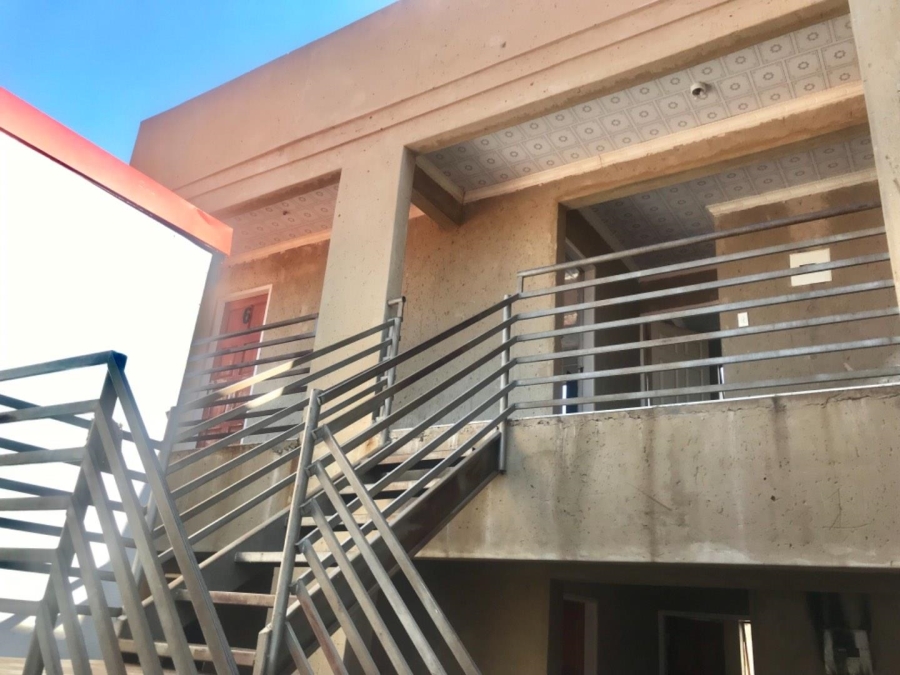 7 Bedroom Property for Sale in Mohlakeng Gauteng