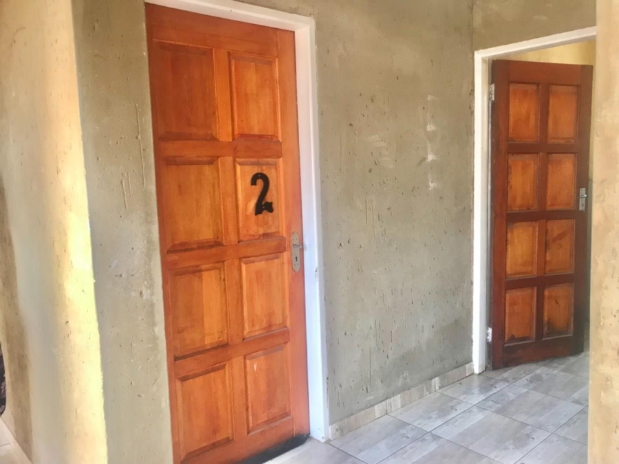 7 Bedroom Property for Sale in Mohlakeng Gauteng