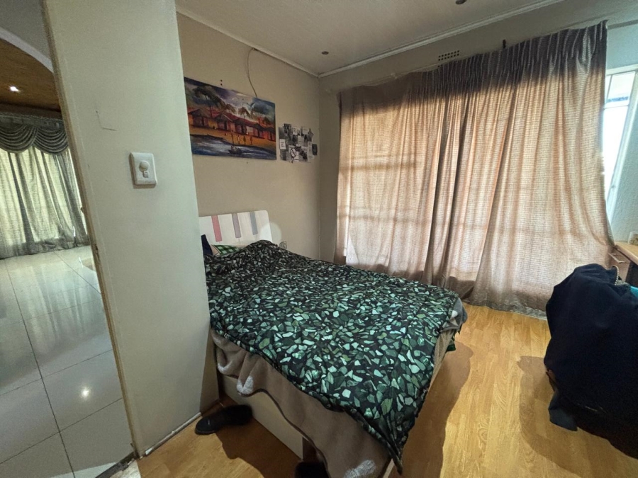 4 Bedroom Property for Sale in Oakdene Gauteng