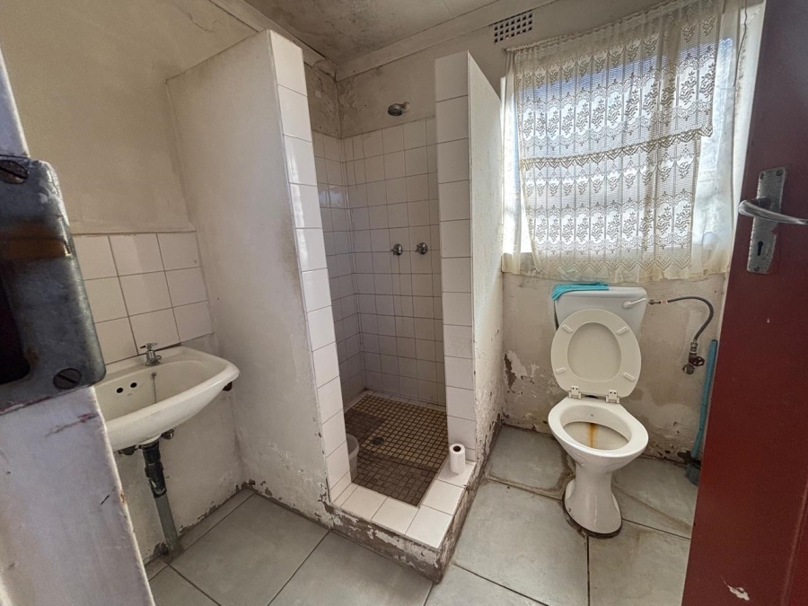 4 Bedroom Property for Sale in Oakdene Gauteng